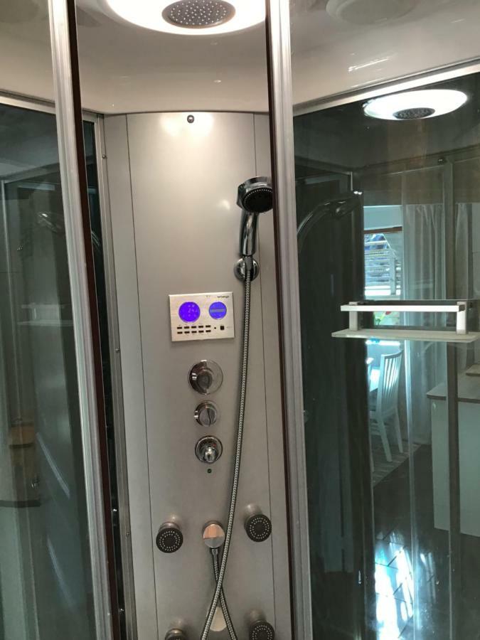 Lagenhet I Villa Pa Fornudden Tyreso Ngoại thất bức ảnh